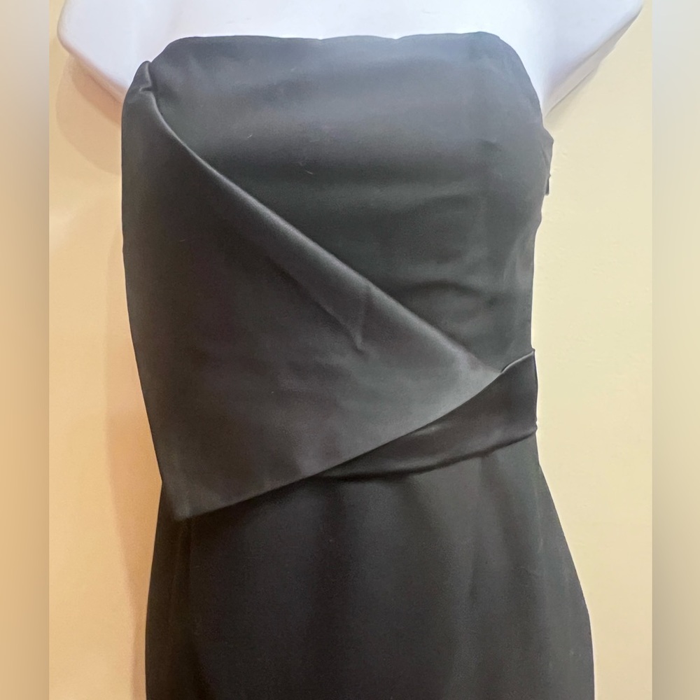 Black Halo Little black dress - Picture 2 of 6